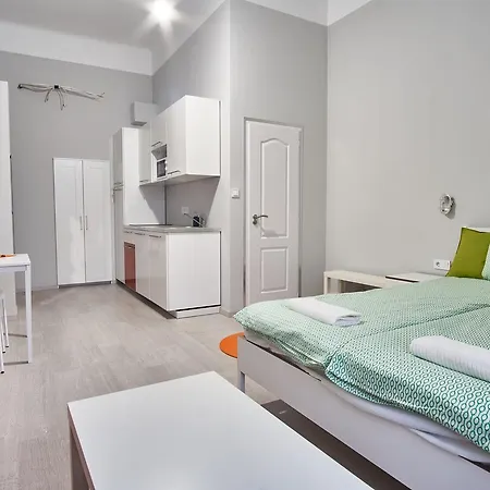 Hild-2 Apartments | Budapest-3