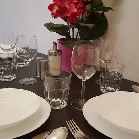 Michael Apartment With 2 Rooms Near Gozsdu Udvar-3