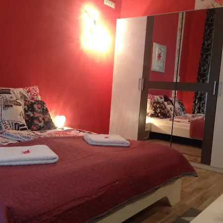 King Apartment-3