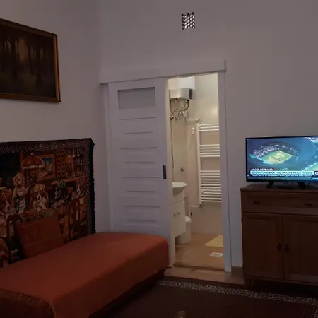 Melinda Apartment-2
