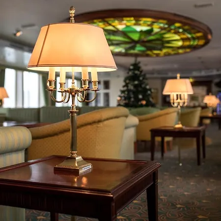 Onriver Hotels - Ms Cezanne-3