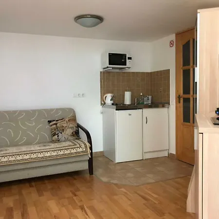 Rumbach Lux Apartments-3