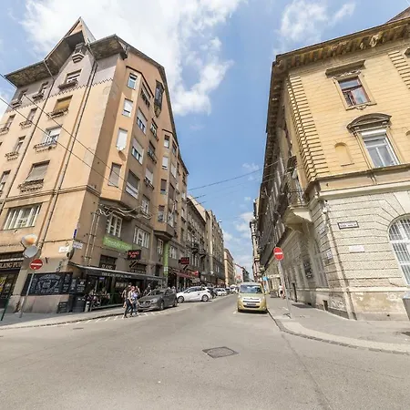 Lovage Apartment-2