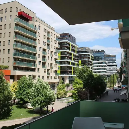 Corvin Holiday Apartments Hotel-3