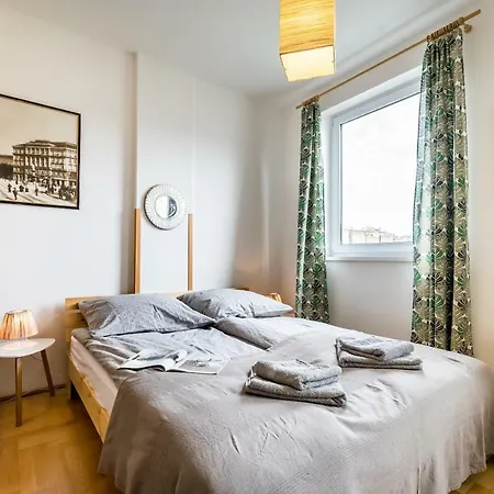 Bpr Hello Hollo Apartment-2