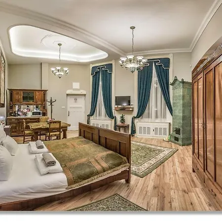 Budapest Art Nouveau Apartment-3
