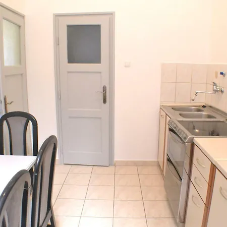 Bpr Auric Home-2