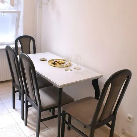 Bpr Auric Home-3