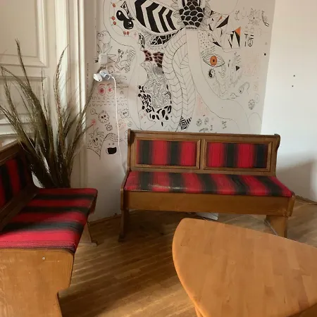 Black Dog Hostel-3