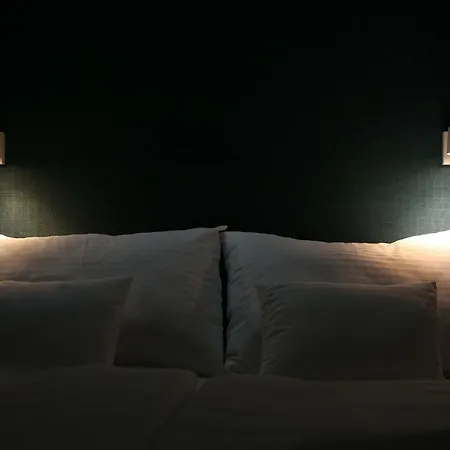 Paulay Central Top Suite-2