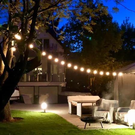 Green Buda Valley: Holiday Home With Garden-2