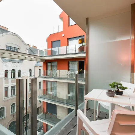 Budapest Downtown Residences - Ac,Elevator,Terrace-3