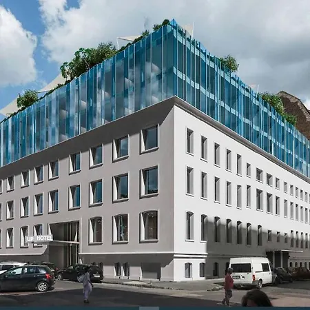 Up Hotel Budapest-3