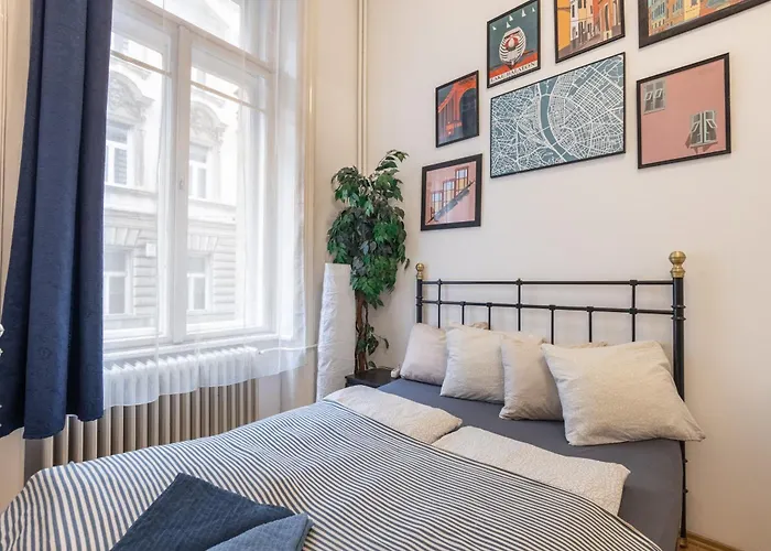 Gellerico Rooms At Rakoczi Square Budapest