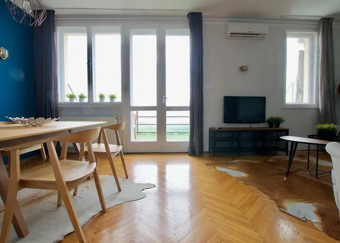 Huisdiervriedelijke Standard Apartment By Hi5 - Incredible View With Terrace Boedapest